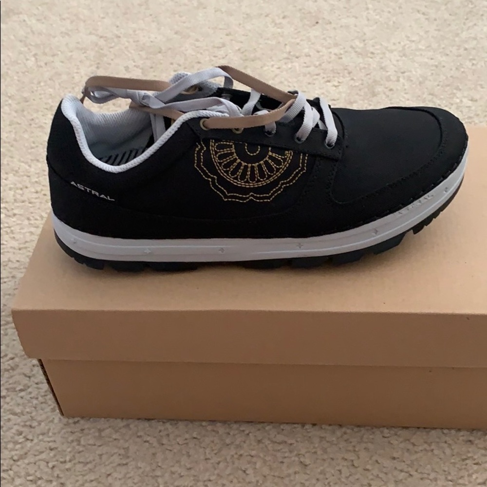 Size 8 Astral sneakers brand new